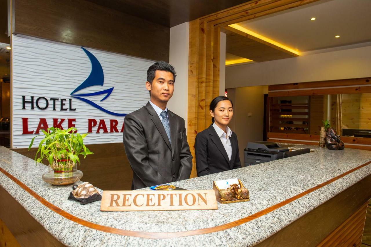 Hotel Lake Paradise Покхара Экстерьер фото